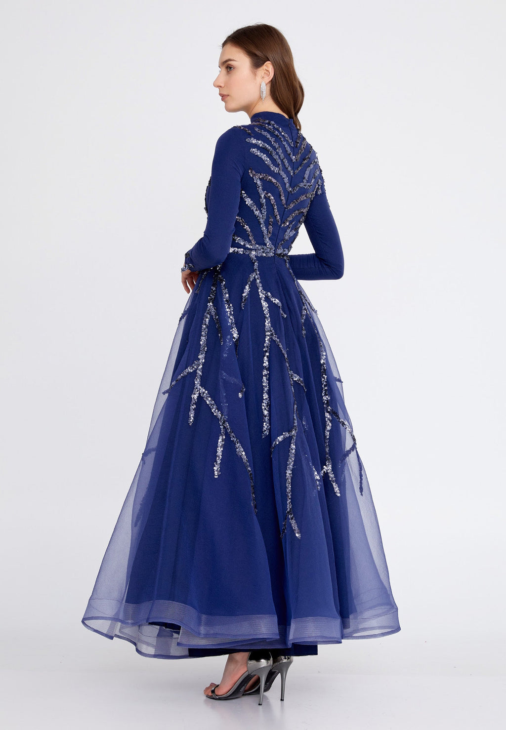 Long white ceremony dress for women - Classdi