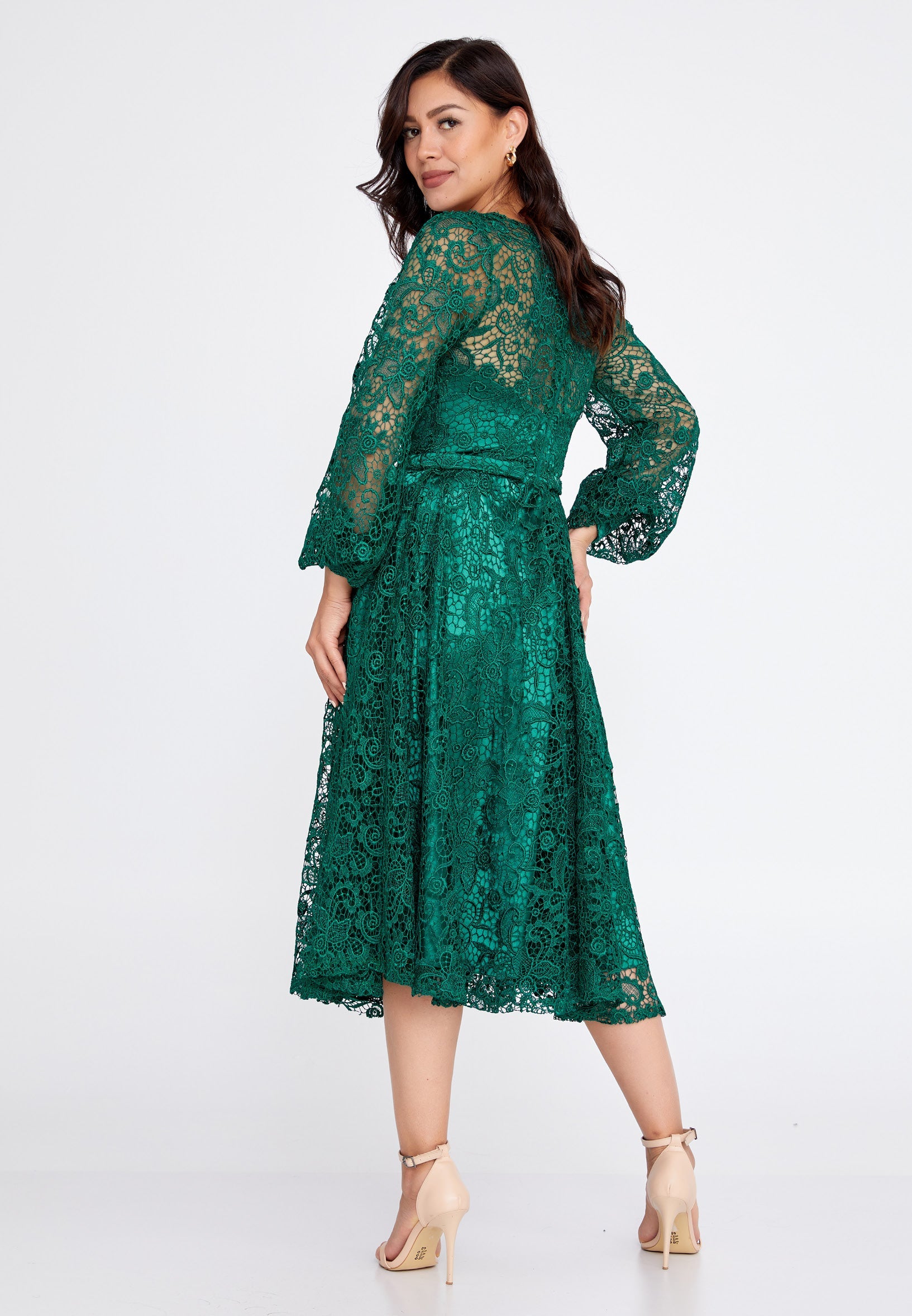 Mid-length cocktail dress with sleeves