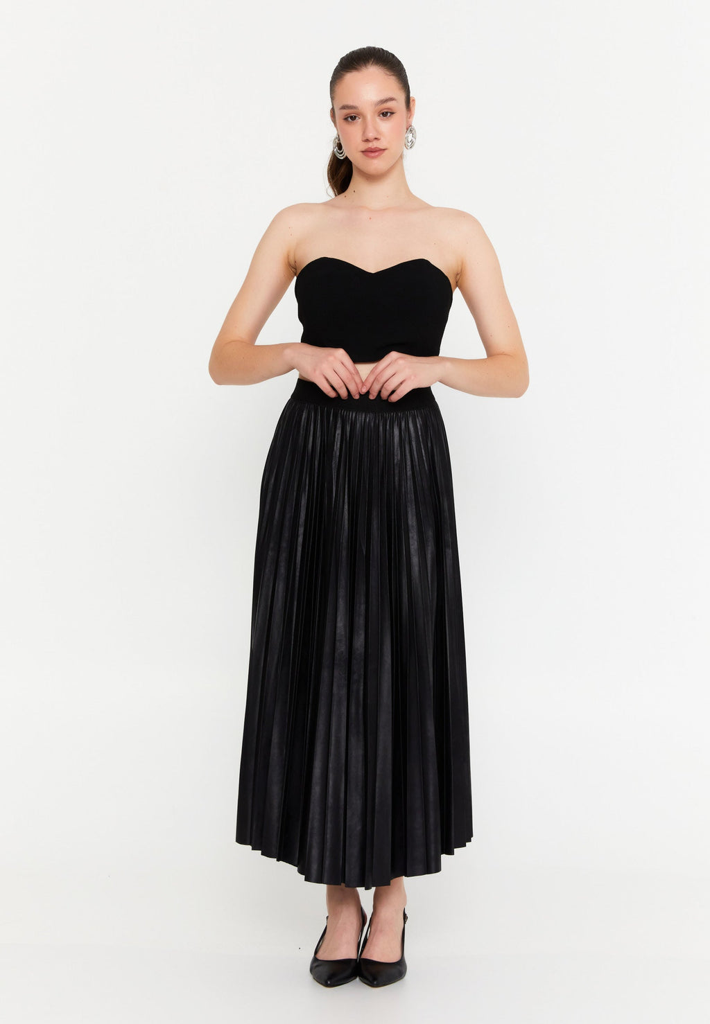 long pleated skirt