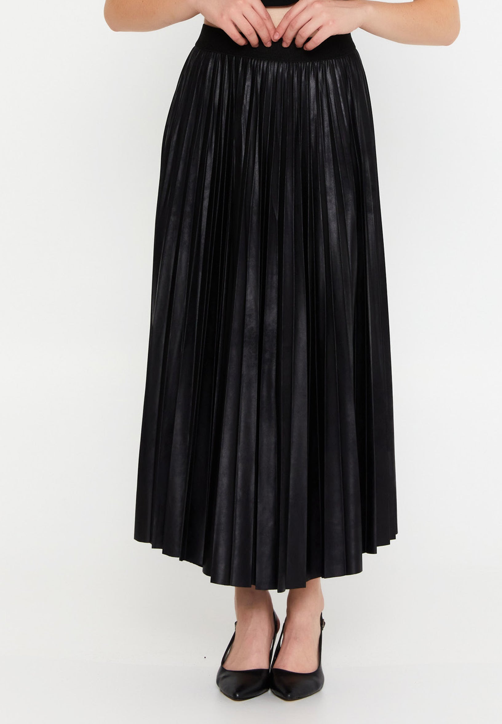 long pleated skirt