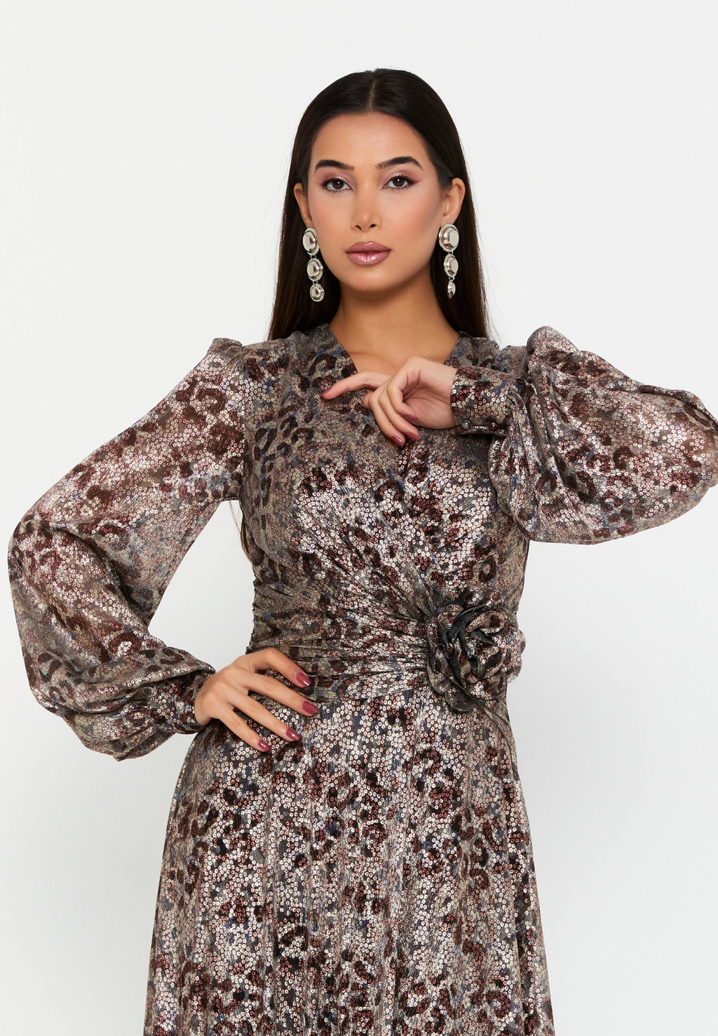Vestido de noche largo con mangas largas
